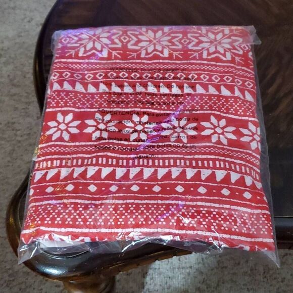 NWT JACLYN RED FAIR ISLE HOLIDAY 2 PIECE PAJAMA SET - Picture 5 of 7